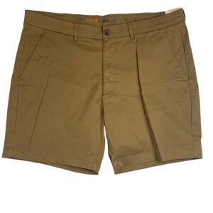 NWT Men’s Classic Fit Stretch Comfort Shorts Brown Size 38 with 7 Inch Inseam